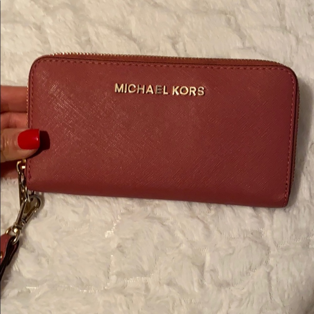 Good condition Michael Kors wallet